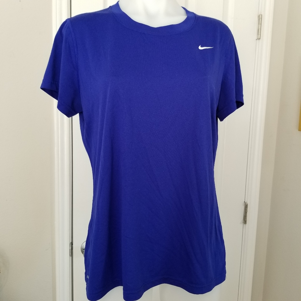 2/$28 Nike DriFit Grape Purple Lightweight TShirt L EUC